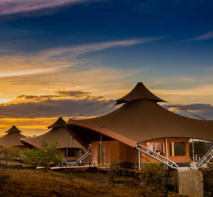 Luxury Holiday Tour Kenya