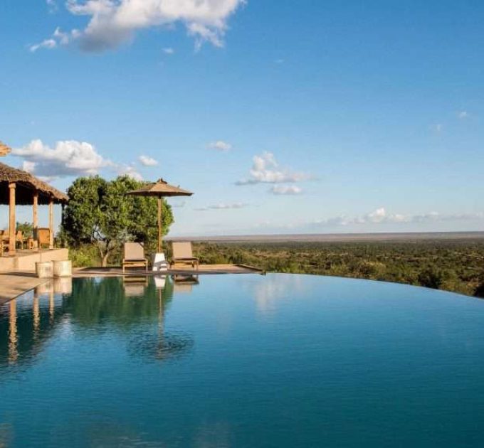 Luxury Holiday Tour Kenya