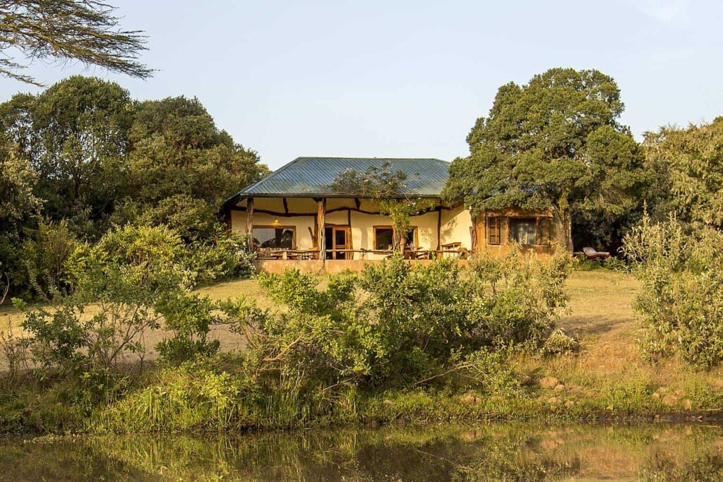 Mara bush house